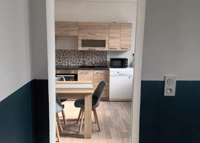 Charming Charmes * Charmes (Aisne)